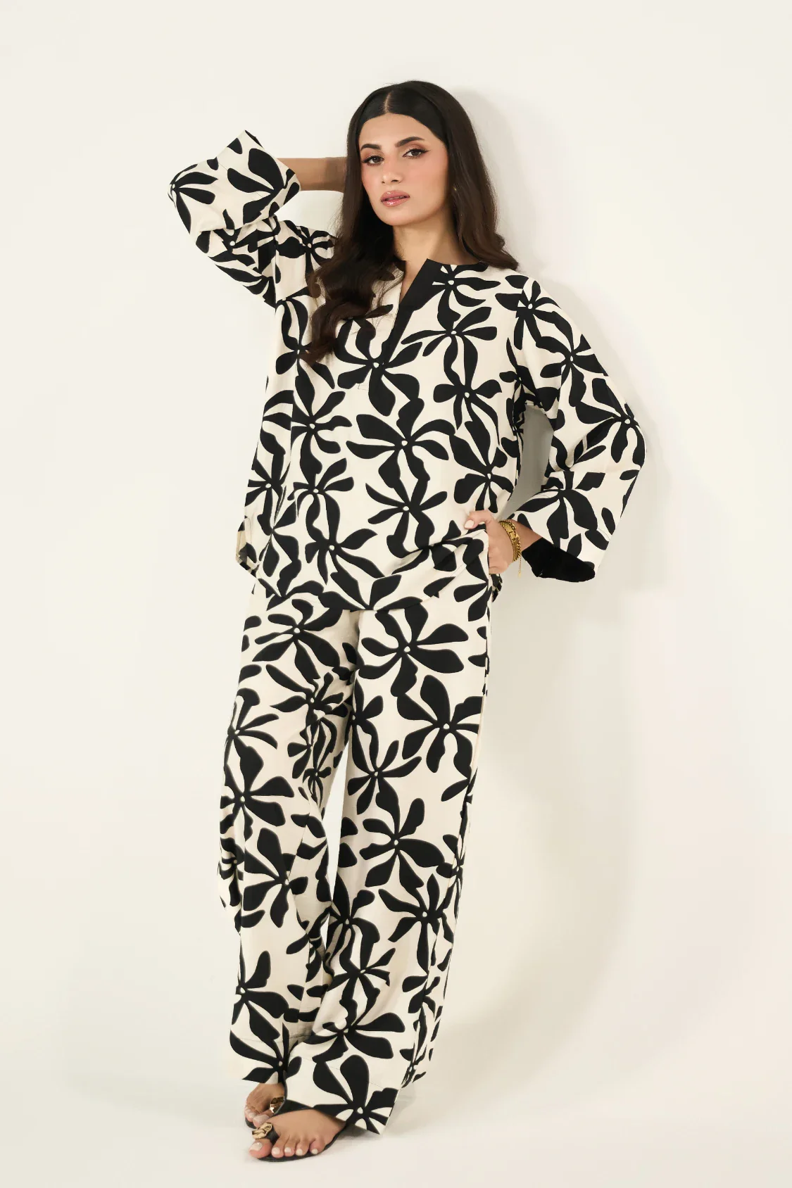 Flora Co-Ord Set - Black & Cream - Image 6