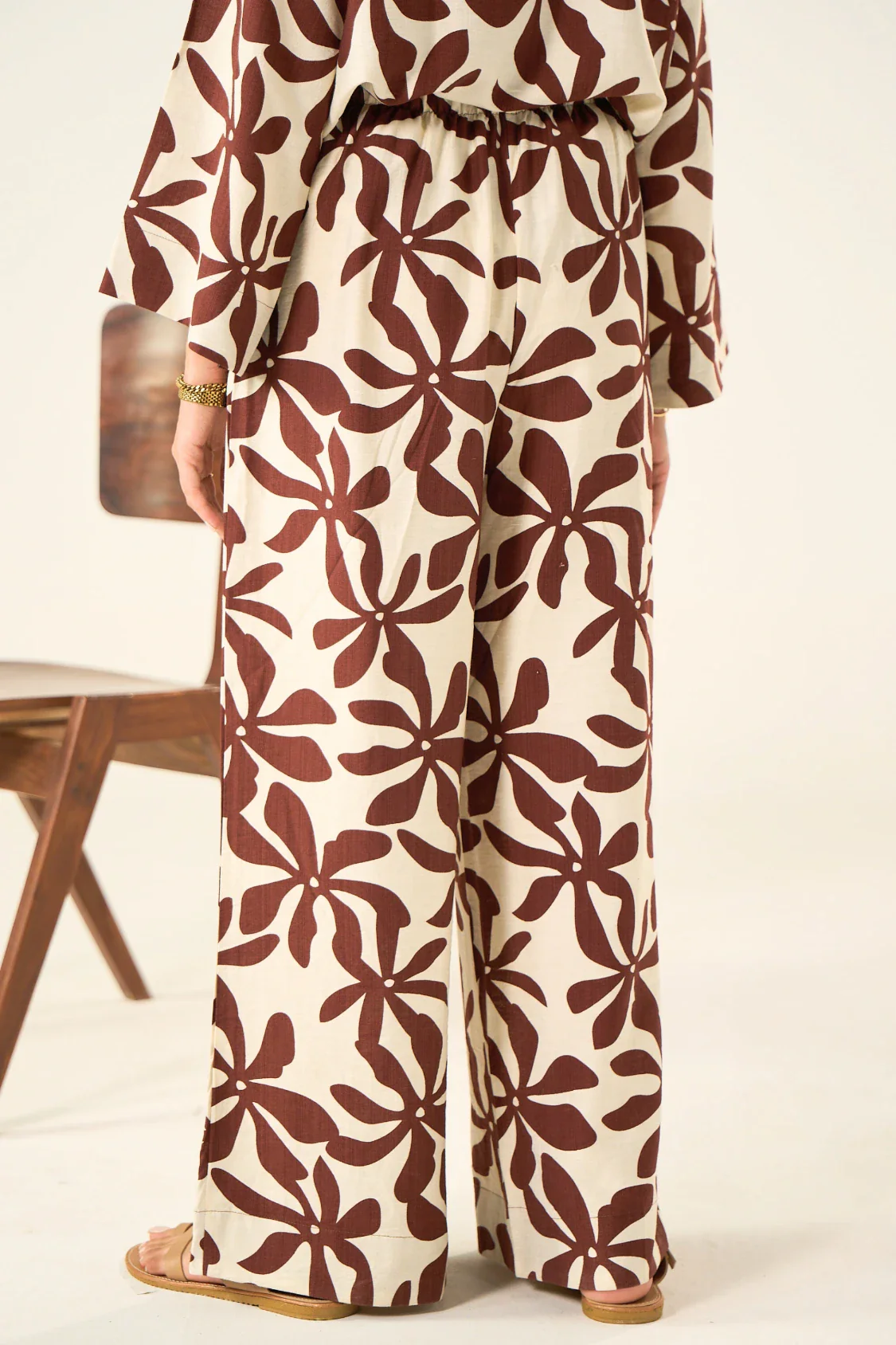 Flora Co-Ord Set - Brown & Cream - Image 10