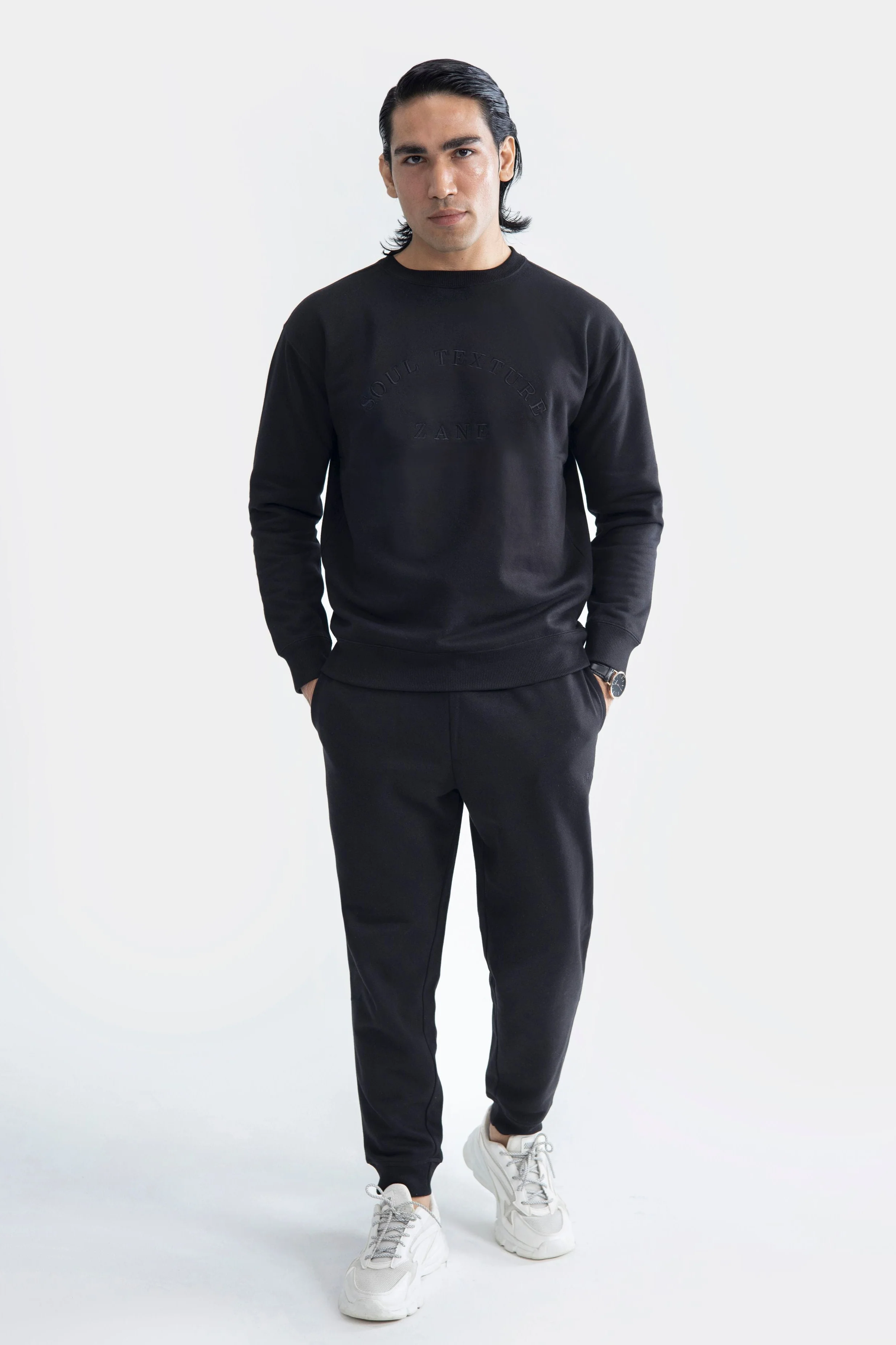 Drop Shoulder Embroidered Sweatshirt – Black - Image 6