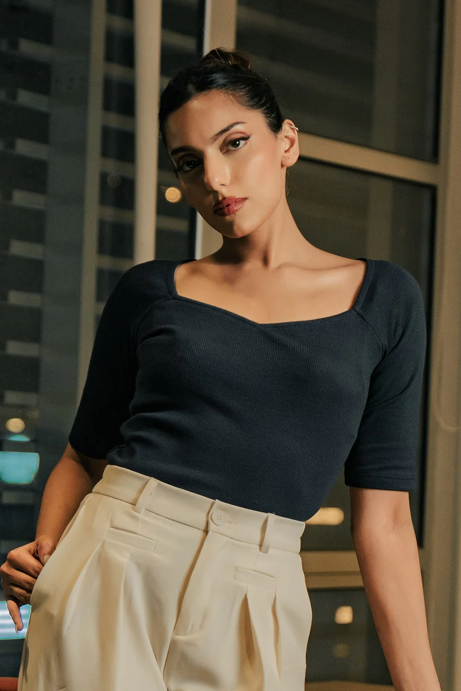 Sweet Heart Neck Top - Navy - Image 3