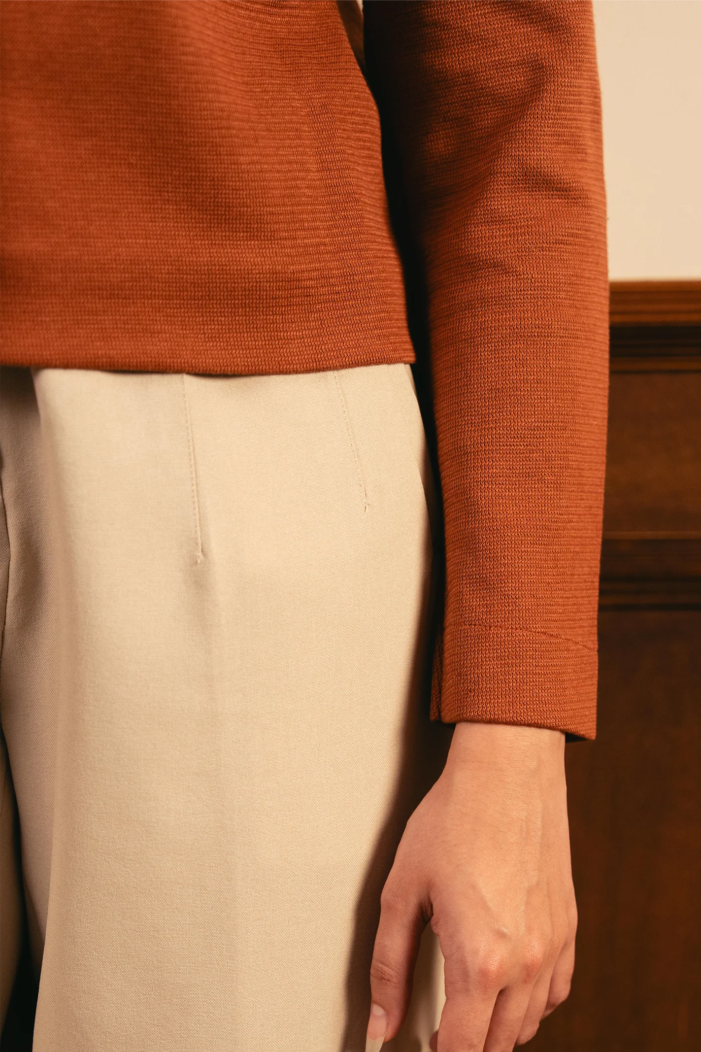 Tailored Round Neck Cardigan - Rust - Image 3