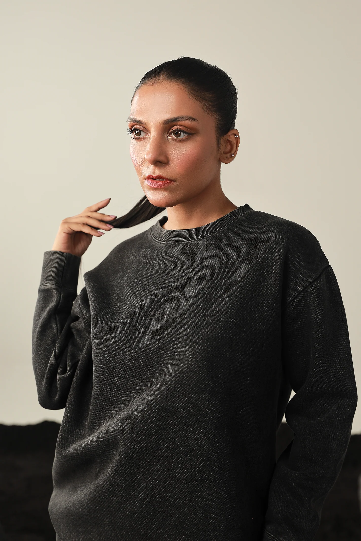 Women Washed Sweatset- Black - Image 3
